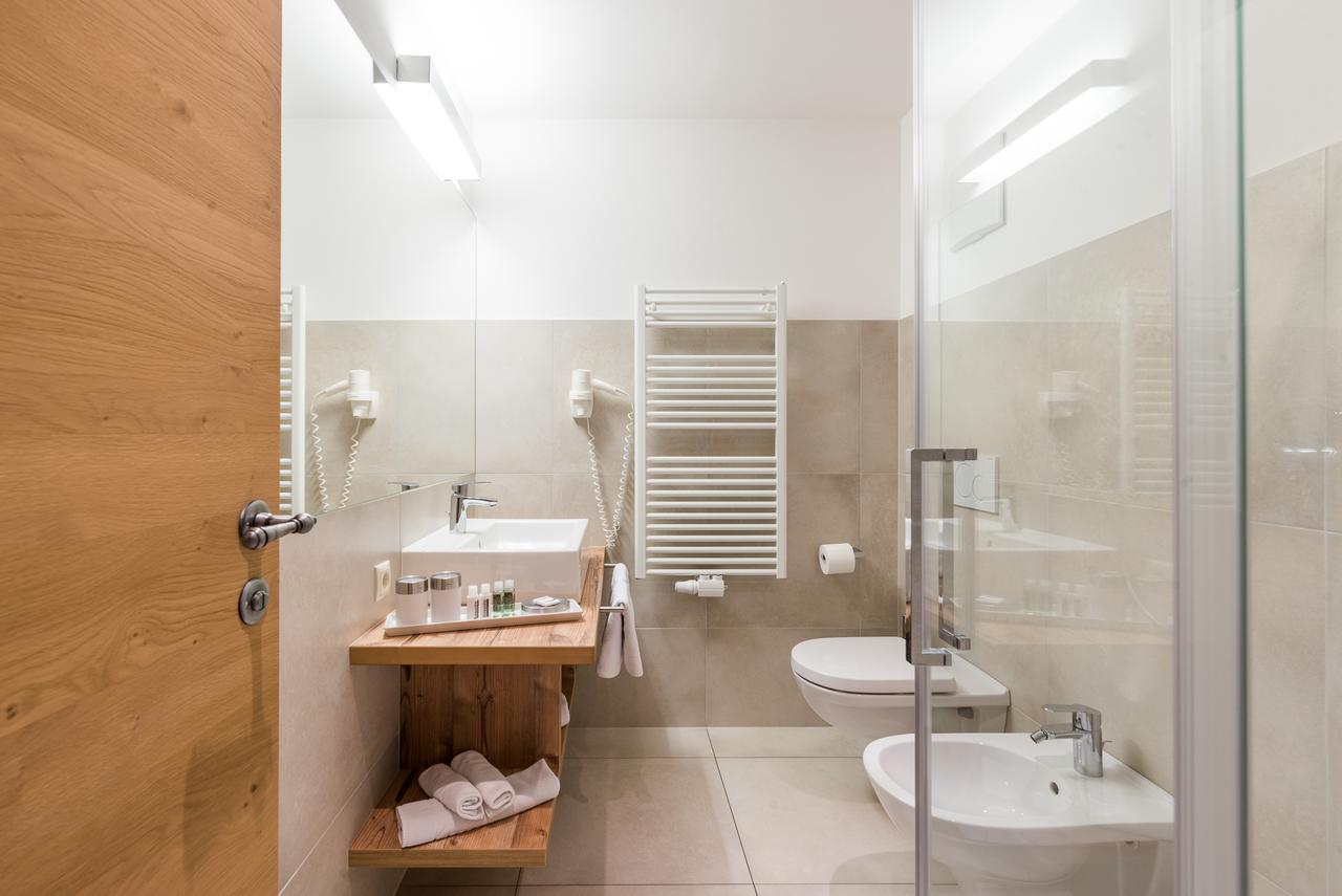 Hotel Anewandter Brunico Exterior photo