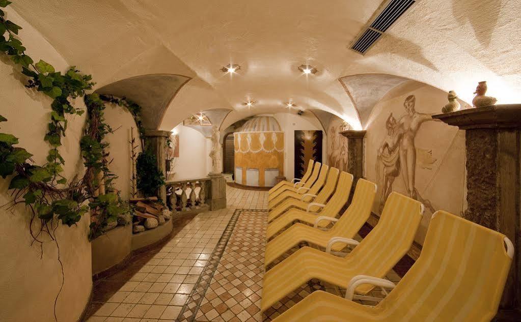 Hotel Anewandter Brunico Exterior photo
